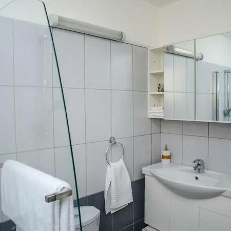Melini Suites Boutique Λάρνακα